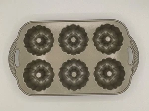 Nordic Ware, Anniversary Bundt-lette, Mini Bundt Kuchenform Form, Antihaft 5 Tassen - Bild 1 von 6