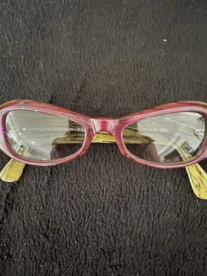 Marco de gafas Francois Pinton hecho en París con pedrería Foto 1 de 4