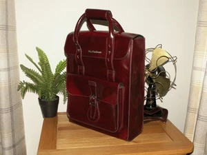 Dr. Martens Vegan Leather Backpack Rucksack Cherry Red Oxford Rub Off 12x15 268 - Bild 1 von 6
