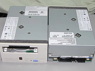 IBM 18P6600 08L9298 LTO1 100/200GB Tape Drive, 6310204-10 ATL Library Loader - Image 1 of 3