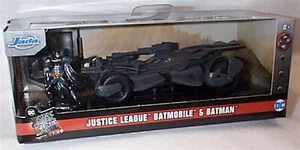 Batman Justice League and figure 1-32 Scale New in Box Jada 31706 - Picture 1 of 1