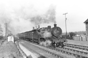 PHOTO BR British Railways Steam Locomotive Class LMS 4-4-0 2P 40563 Binegar 1961