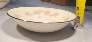 (One) Homer Laughlin Georgian Eggshell H51N5- Dessert, Fruit, Berry Bowl 5 3/8" - Picture 1 of 6