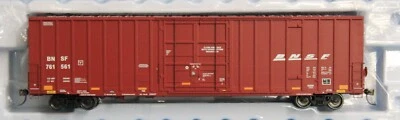 HO Scale - ATLAS 20 005 934 BNSF 60' Gunderson 7538 Cu. Ft. DD High Cube Box Car - Image 1 of 4
