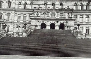1928 Vintage AP Photo steps at the New York State Capitol Building at Albany - Picture 1 of 2