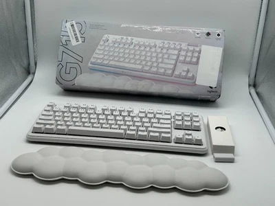 Logitech G715 Wireless Mechanical Gaming Keyboard, Tactile Switches (GX Brown) - Image 1 of 4