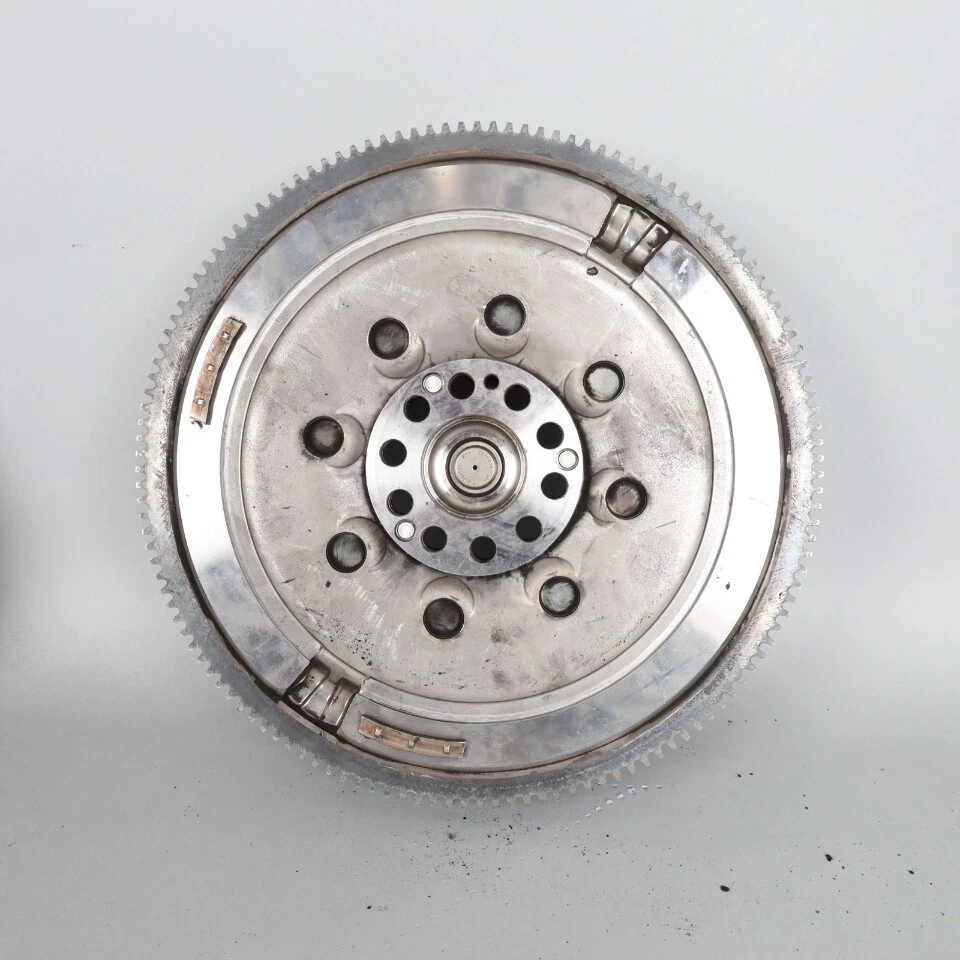 Porsche 911 997 2009-2012 6 velocidades doble masa volante 9G111401202 OEM usado Foto 1 de 4