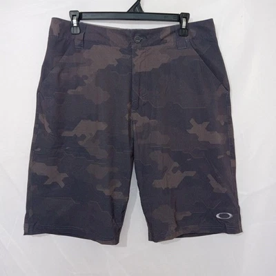 Oakley Take Shorts 2.5 Mens 32W Black Camo Performance Golf Outdoor Casual - Image 1 of 4