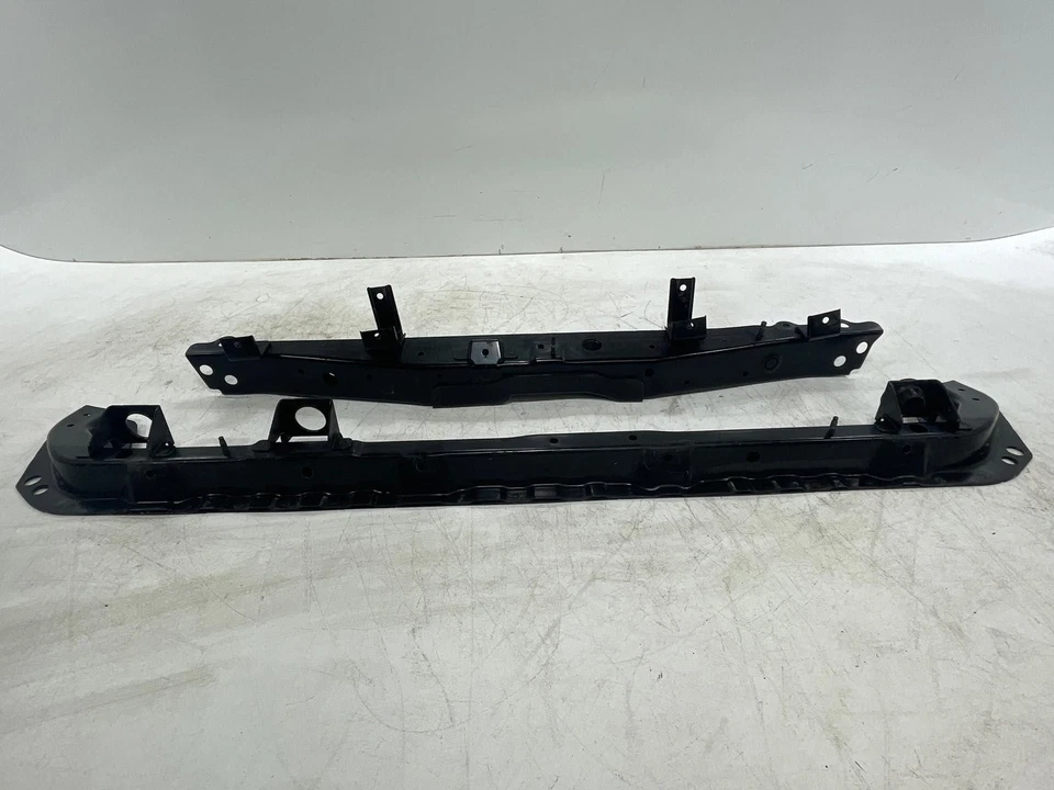 Fits 2017 - 2019 NISSAN ROGUE SPORT Radiator Support Upper & Lower Tie Bar OEM — 第 1/4 张图片