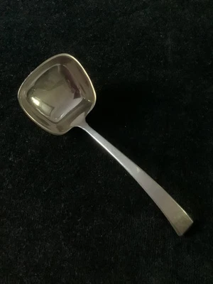 Towle CRAFTSMAN gravy ladle - NM - Image 1 of 3