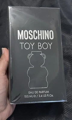 Moschino Toy Boy Eau de Parfum 100 ml - 3,4 fl. Oz - Nuevo y sellado Foto 1 de 2