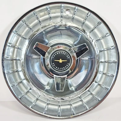 👀 ОДИН ВИНТАЖНЫЙ 1963 Ford Thunderbird 14 дюймов 3 стержня колпак колеса / крышка колеса б/у - Изображение 1 из 4