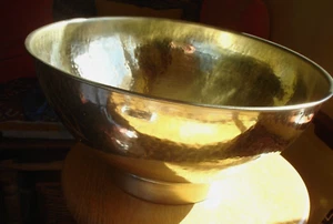 Moroccan hand hammered BRASS gold colour round vanity sink wash basin W32 cm - Picture 1 of 10