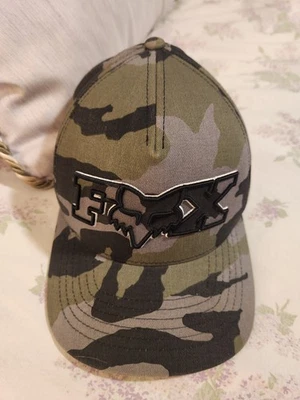 Gorra Fox Racing Camuflada Ajustada Talla S/M BONITA Foto 1 de 4