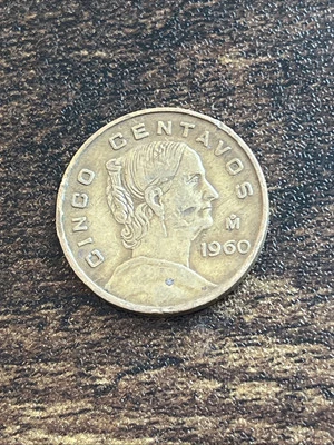 Moneda real de los Cinco Centavos de México 1960 TB697* Foto 1 de 2
