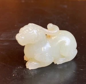 Chinese antique Tang Dynasty Hetian white jade Tianlu beast pendant - Picture 1 of 13