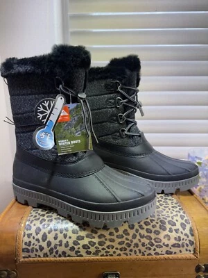 OZARK TRAIL LINDAS BOTAS DE NEVE PRETAS, TAMANHO 8, RESISTENTES A DERRAPAGENS E ESPUMA DE MEMÓRIA, NOVAS COM ETIQUETAS - Imagem 1 de 4