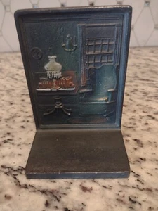 ANTIQUE US BRADLEY HUBBARD VICTORIAN CAST IRON HOME RUG LAMP CHAIR BOOK BOOKEND - Picture 1 of 9