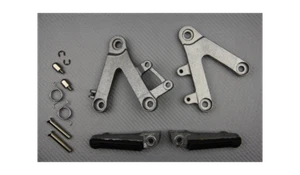 Silver Front Rider Footrests Brackets OEM Style HONDA CBR 900RR 900 RR 1994-1997 - Picture 1 of 3