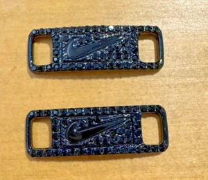 Nike Repuesto Etiquetas de Encaje Zapato Insignia Swoosh Etiquetas Negro Dubraes Diamantes NUEVO 💧 - Imagen 1 de 6