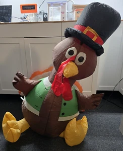 Inflatable Turkey 4-Foot-Tall Thanksgiving Art Lawn Outdoor Decoration - Picture 1 of 8
