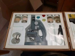 Vintage Penncrest 50x-1200x Microscope VGC Set In Wooden Box - Picture 1 of 11