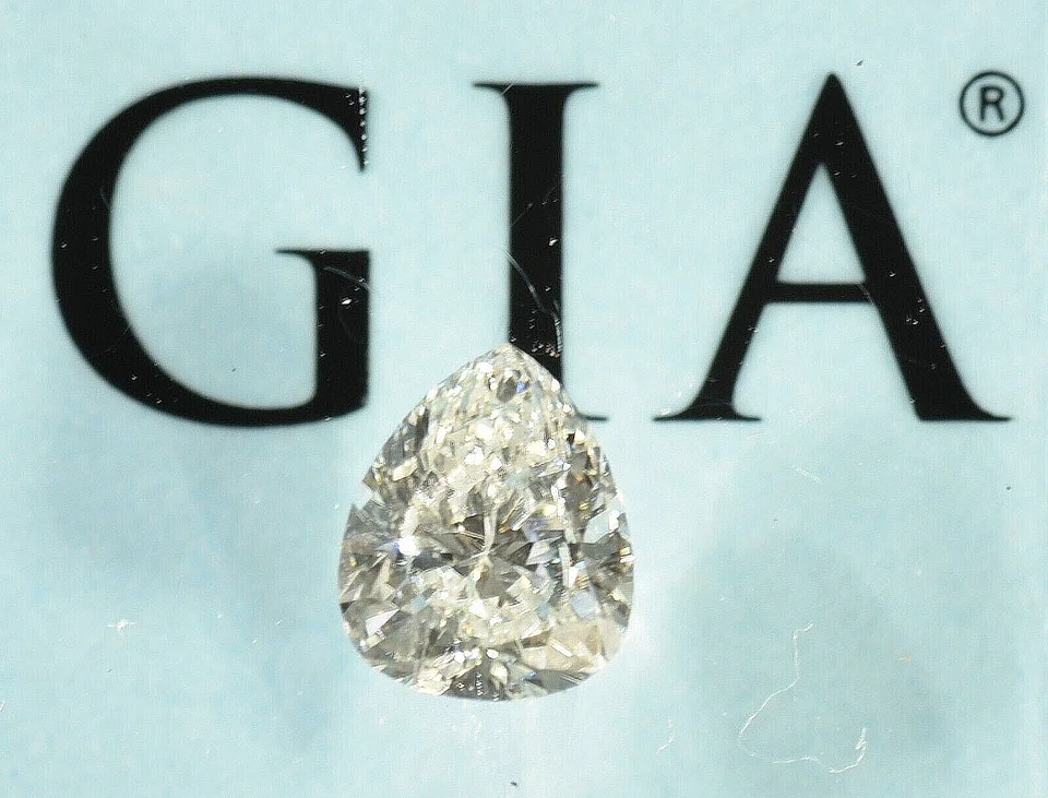 GIA Certified .48 ct I Si2 Pear Shape  Natural Loose  Diamond Pear Brilliant - Image 1 of 4