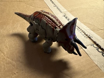 Transformers Universe 2002 Dinobot Triceradon LOOSE NO MISSILES - Image 1 of 2