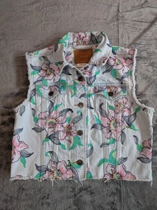 Levis Premium Denim Vest Womens Medium Floral Embroidered Cutoff Jacket - Picture 1 of 12