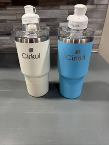 Bicchiere Cirkul bianco e blu in movimento StrawSip - set di 2 24 oz - Foto 1 di 5