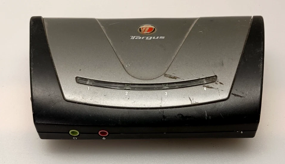 Targus 7-Port USB 2.0 Desktop Hub with Audio Pass-Through ACH80US Tested - Image 1 of 4