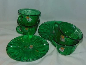 4 Dell TULIP GREEN*CUPS & SAUCERS * w/STICKERS* - Picture 1 of 2