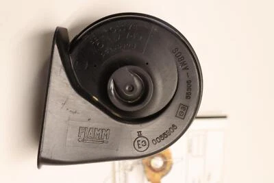 2003-2009 MERCEDES E-CLASS E320 W211 LEFT DRIVER LOW HORN TONE SIREN SIGNAL OEM - Image 1 of 4