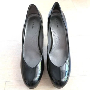 Tahari Lonnie Patent Leather Pumps Womens Size 9.5M Round Toe High Heels Black - Picture 1 of 13