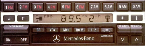 Radio Mercedes Benz Becker modelo 780/1480 con streaming bluetooth Foto 1 de 1