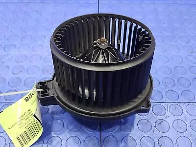 2012-2017 Hyundai Veloster aquecedor ventilador CA conjunto de motor fabricante de equipamento original 971112V000 - Imagem 1 de 4