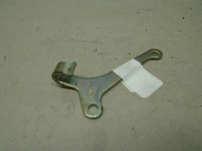 Suporte de cabo de embreagem para Yamaha YZF R3 2015 - 2017 FABRICANTE DE EQUIPAMENTO ORIGINAL - Imagem 1 de 3