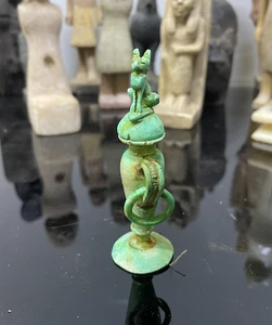 Rare Ancient Egyptian Kohl Bottle — Featuring the Protective Goddess Bastet - Bild 1 von 10