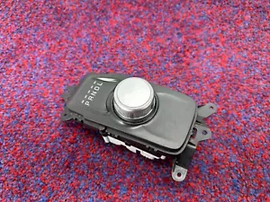 CHRYSLER 300 TOURING 17-19 OEM TRANSMISSION GEAR SHIFT INDICATOR W/BEZEL SWITCH - Picture 1 of 4