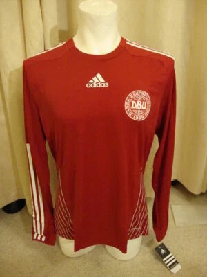Denmark National Football Team 2010 Player Grade Long Sleeve Home Shirt - BNWT - Image 1 of 4