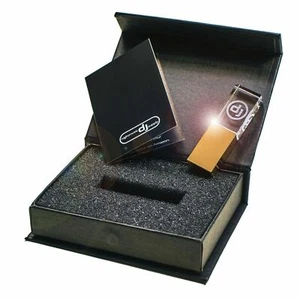 Unidad Flash USB 2.0 Cristal DJ 3D Logo Interior Pen Drive 16GB 32GB 64GB Caja Negra - Imagen 1 de 4
