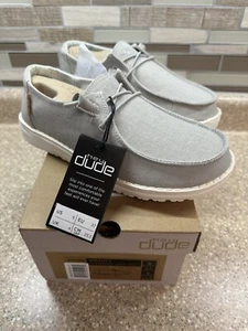 HEY DUDE WENDY Chambray Light Grey SLIP ON SHOES WOMEN'S SIZE 6 - Picture 1 of 6