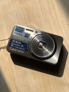 Cámara digital Sony Cyber-shot DSC-W570 16,1 MP 5x zoom óptico - plateada - Imagen 1 de 12