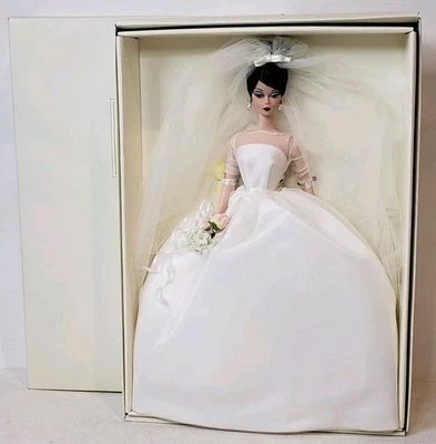 MARIA THERESE SILKSTONE BARBIE DOLL 2001 LIMITED EDITION MATTEL 55496 NRFB  - Image 1 of 4