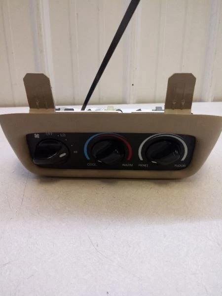 99-02 Ford Expedition Lincoln Navigator Rear Climate Control W/ Bezel OEM USED T - Image 1 of 4