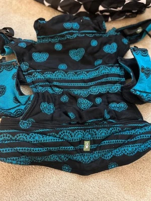 Portabebés Lenny Lamb (encaje azul/negro) Foto 1 de 3