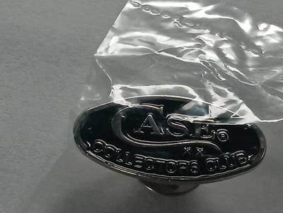 CASE XX Cuchillos Logo Sombrero Solapa Pin Estuche Club de Coleccionistas Negro y Plata Foto 1 de 2