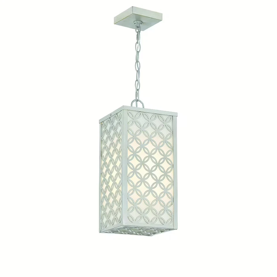 Aged silver LED Outdoor Pendant from the Clover Collection Foto 1 de 1