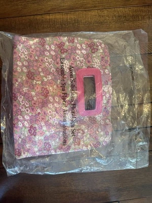 Bolsa de spa impermeable floral Avon 2004 con esponja de baño  Foto 1 de 2