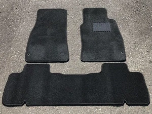 Toyota Land Cruiser 80 Series 5-Seater Floor Mats Black Plain Japan 1996-2000 - Picture 1 of 4